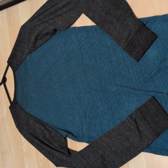 Fossil Raglan Jersey Shirt - Picture 3 of 3